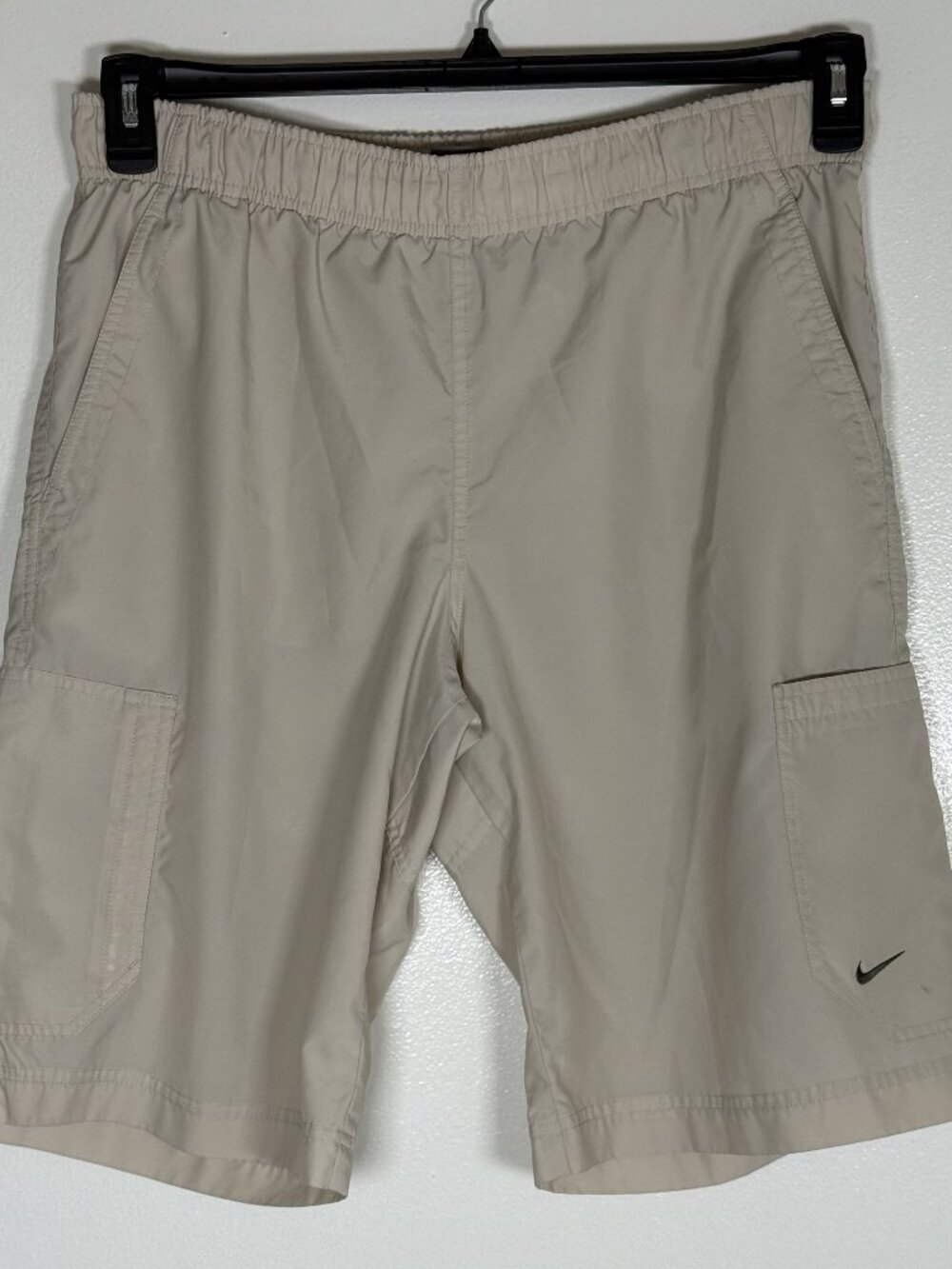 Vintage Nike Cargo Shorts Men’s Medium Beige Tan Y2K Lightweight Elastic Waist